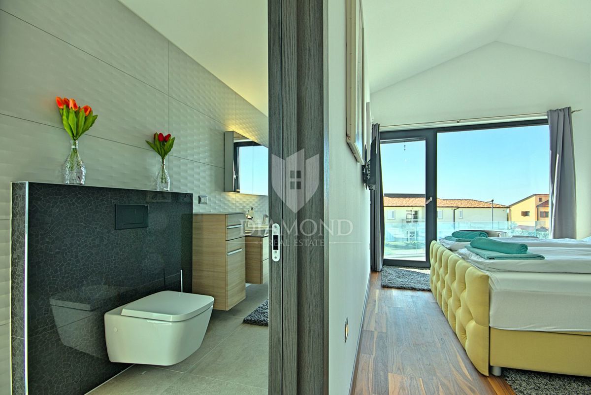 Poreč, okolica – Veličastna Vila s 5 Spalnicami