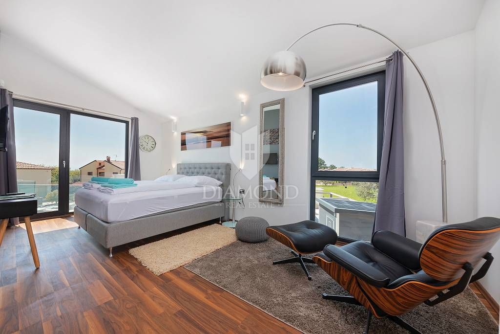 Poreč, okolica – Veličastna Vila s 5 Spalnicami