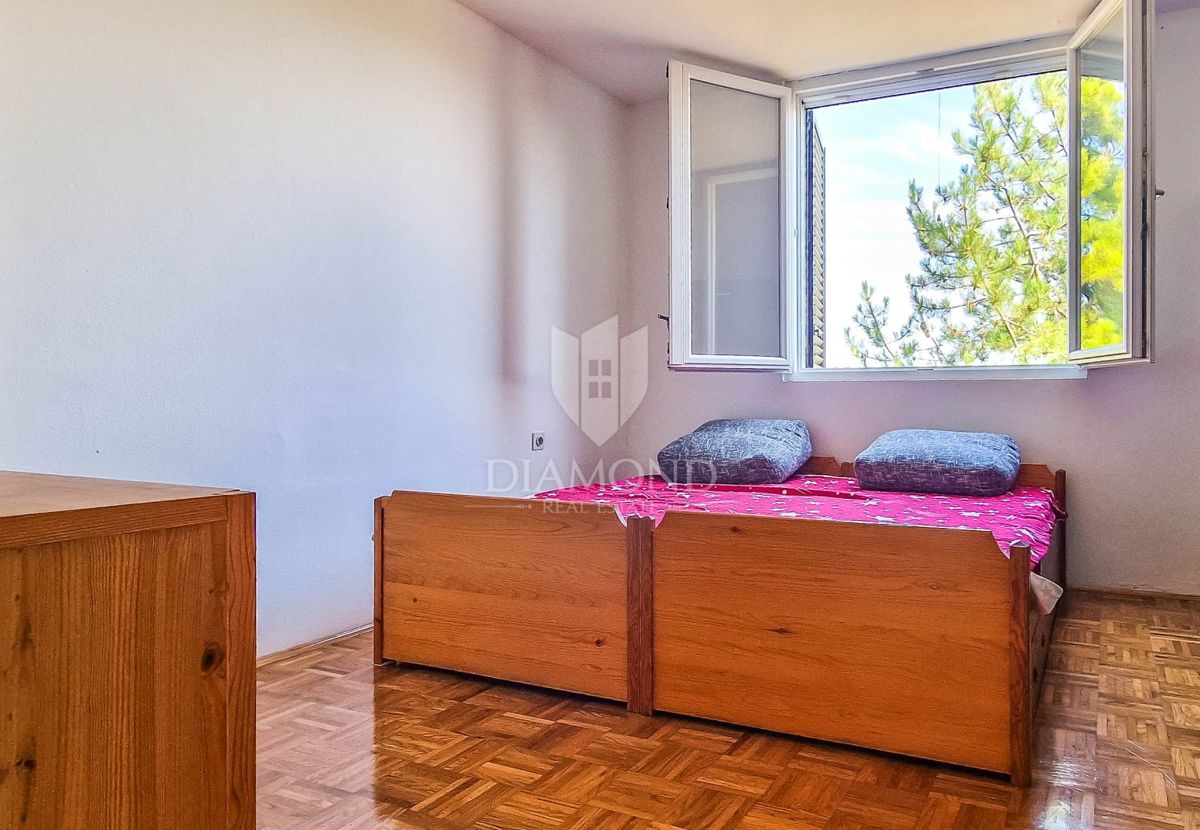 Ekskluzivno! Novigrad, stanovanje 52m² le 300m od morja!