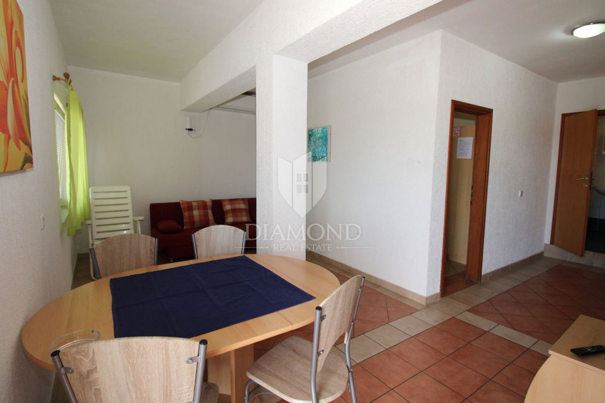 Hiša Omišalj, 250m2