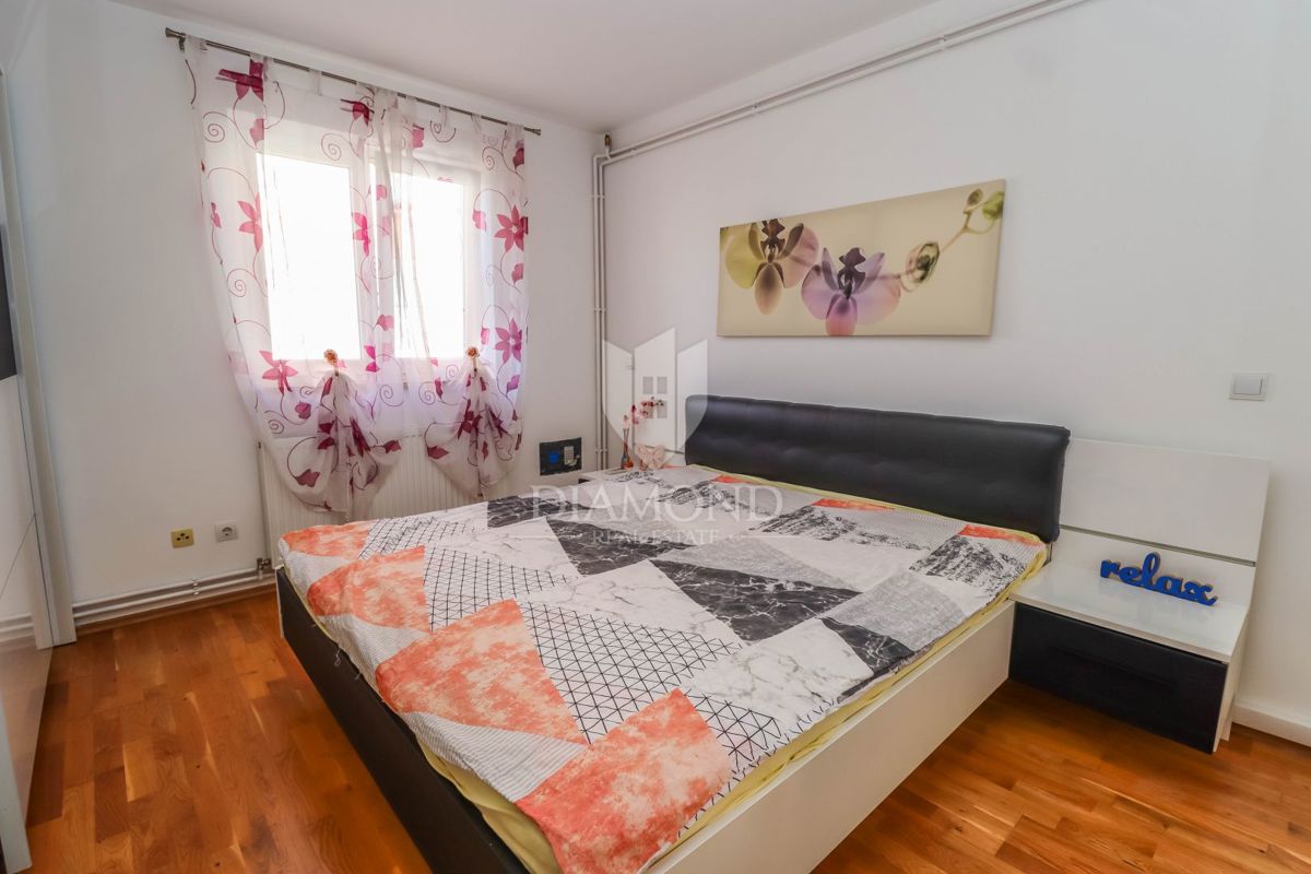 Poreč, stanovanje z vrtom in pogledom na morje!