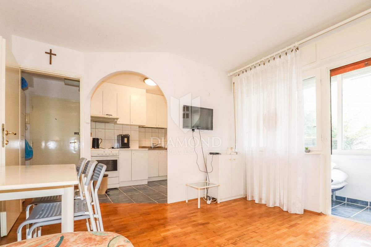 Rovinj, stanovanje, parkirišče, shramba!