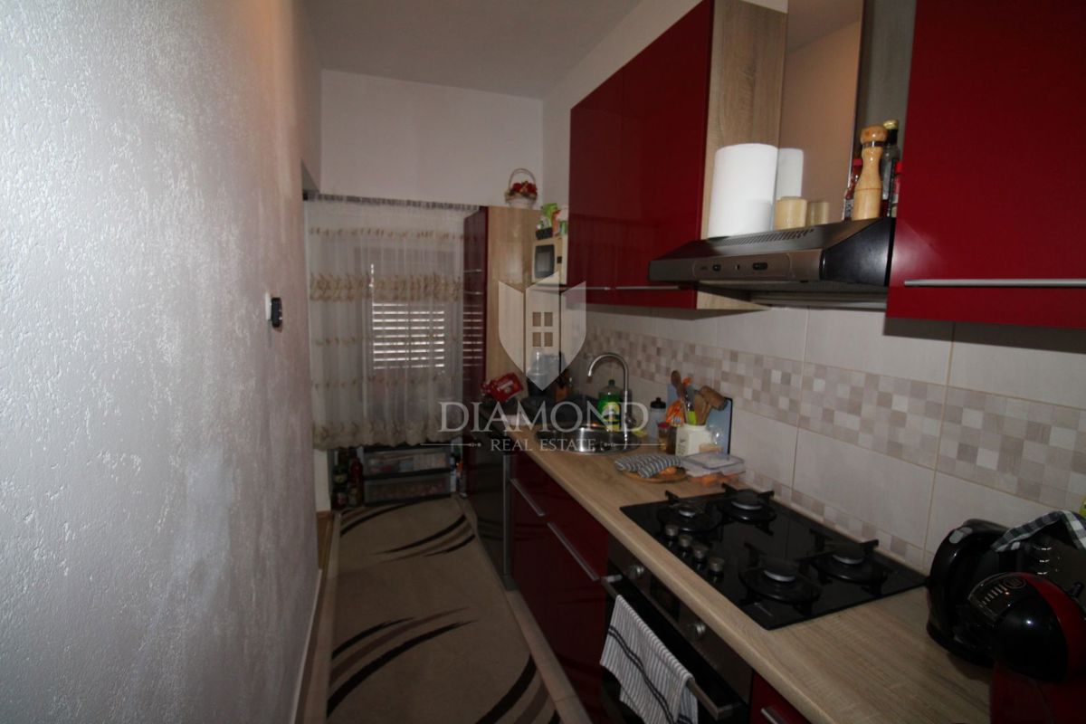 Družinska hiša v bližini Labina