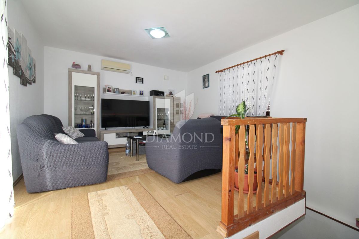 Družinska hiša v bližini Labina