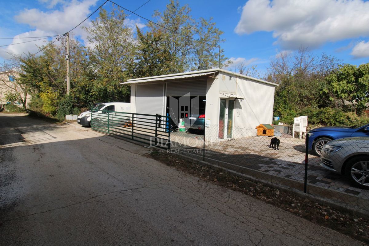 Družinska hiša v bližini Labina