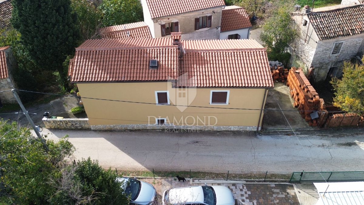 Družinska hiša v bližini Labina