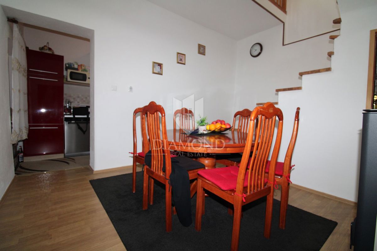 Družinska hiša v bližini Labina