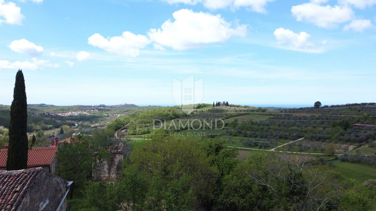 Momjan – Avtentična kamnita hiša s projektom prenove