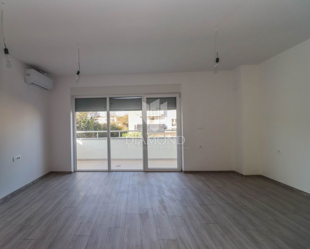 Medulin, dvosobno stanovanje v novogradnji na mirni lokaciji