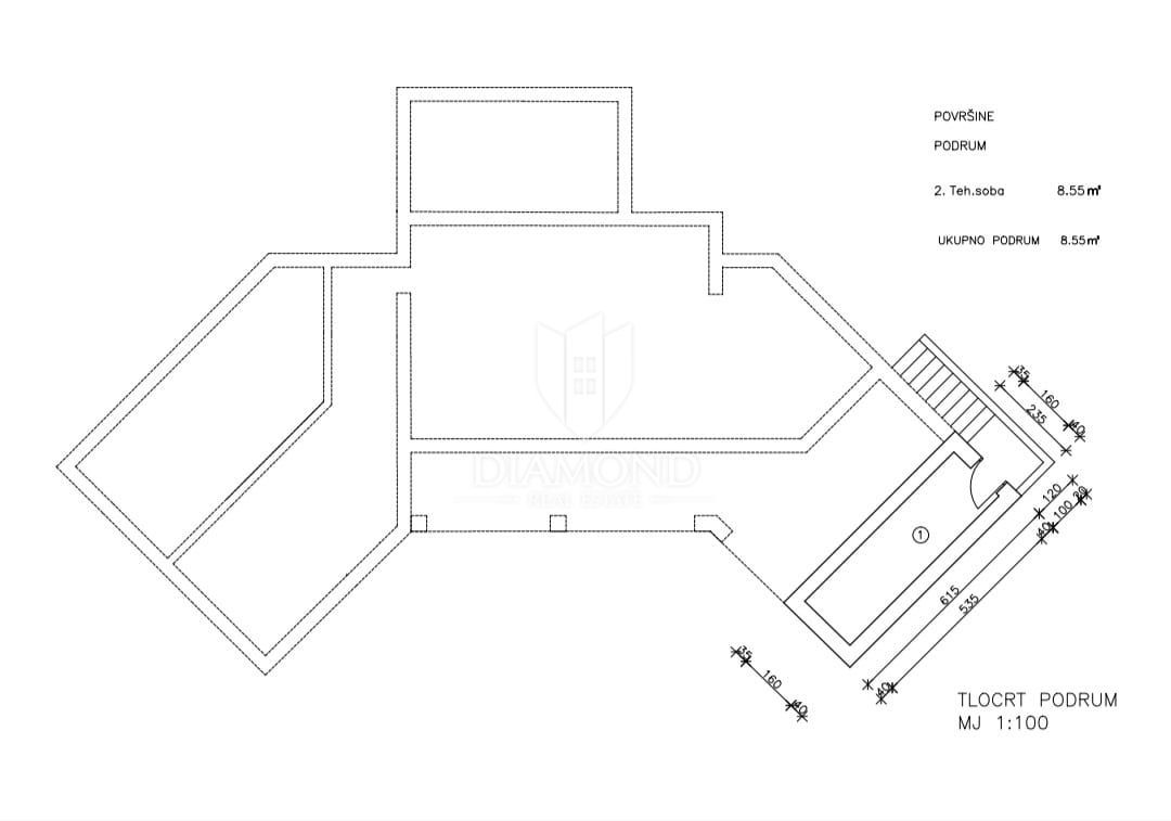 Odlično zazidljivo zemljišče s projektom za hišo