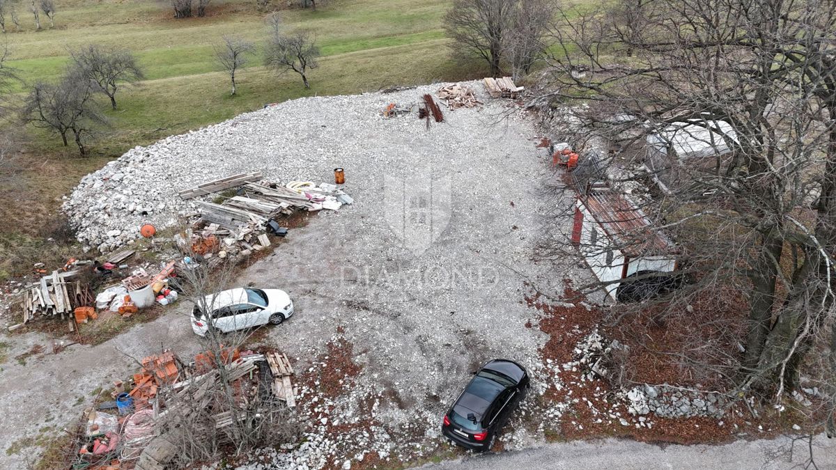 Zemljišče Klana, 750m2