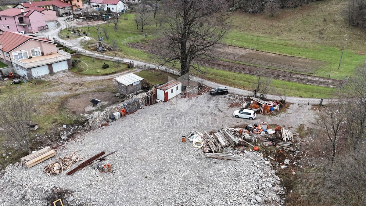 Zemljišče Klana, 750m2