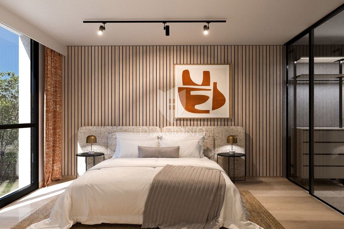 Novigrad, Luksuzno opremljeno stanovanje v pritličju s pogledom na morje!