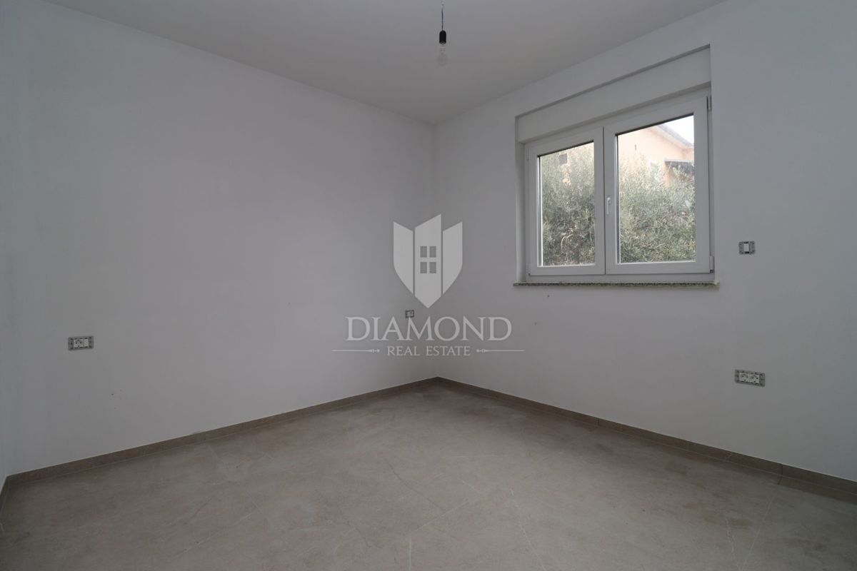 Pula, čudovito stanovanje v pritličju z vrtom