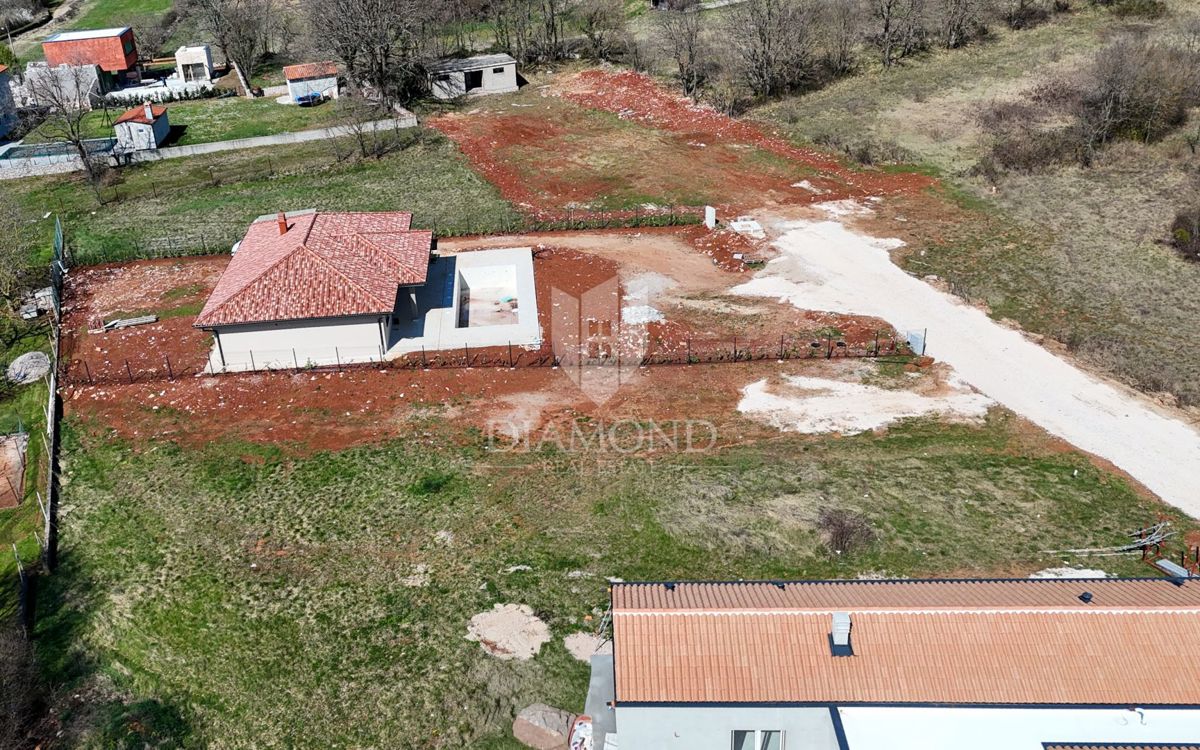 Labin, okolica, zazidljivo zemljišče na mirni lokaciji