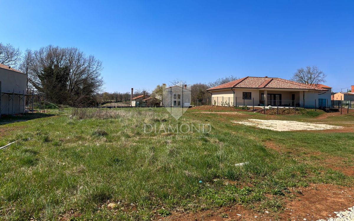 Labin, okolica, zazidljivo zemljišče na mirni lokaciji