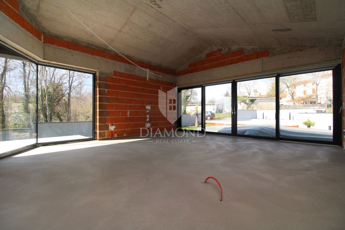 Okolica Barbana, čudovita novozgrajena počitniška hiša