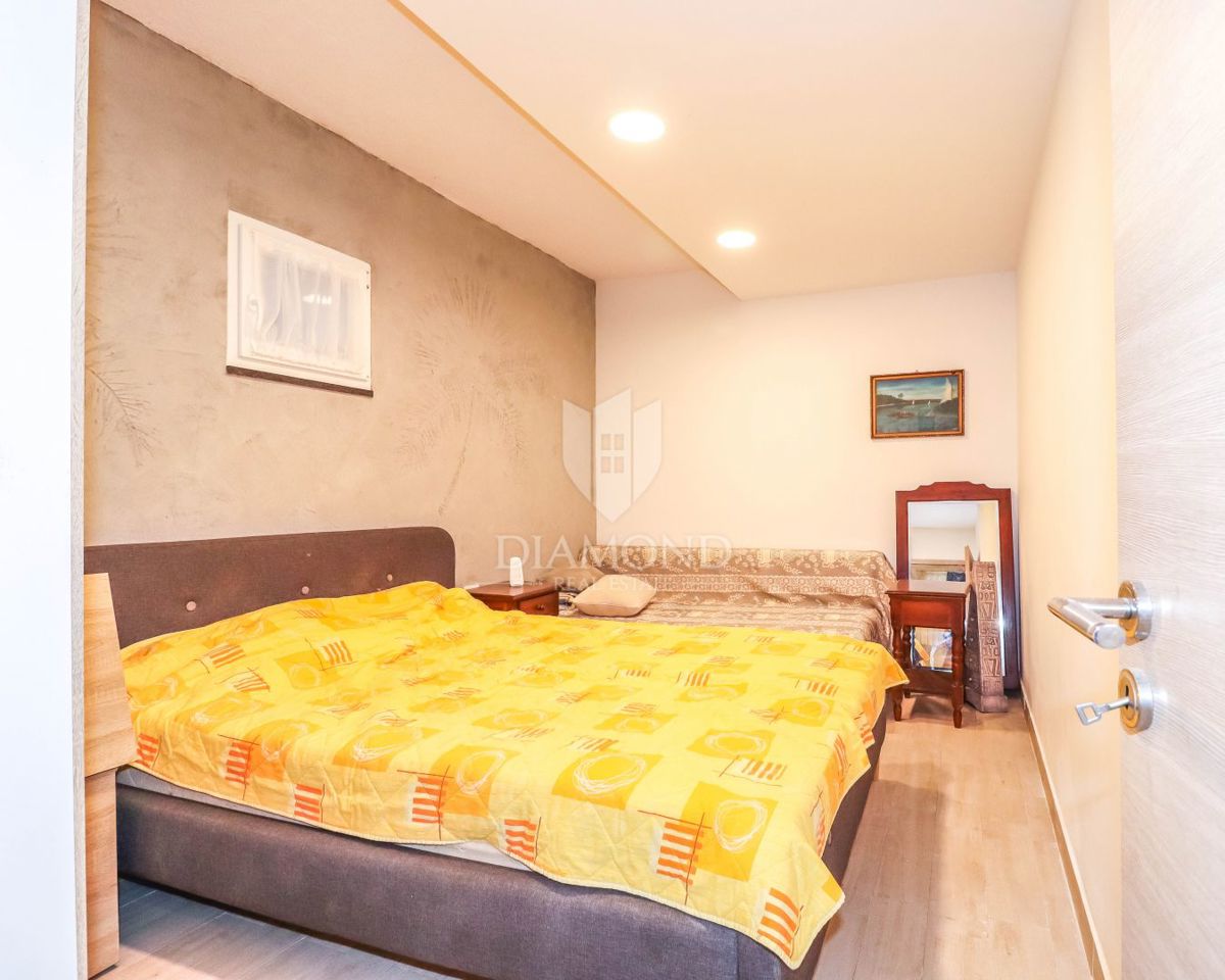 Rovinj, dva studia, prva vrsta do morja - potrebna popolna prenova