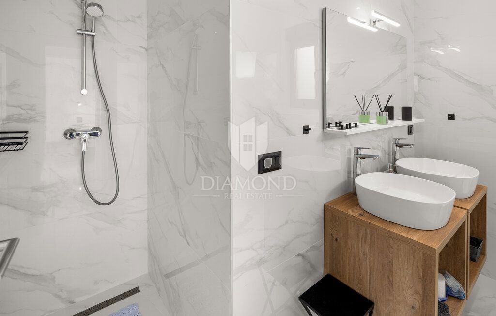 Žminj, počitniška hiša, odlična investicijska priložnost