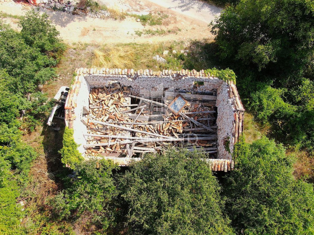 Labin, Rabac, hiša za prenovo s pogledom na morje