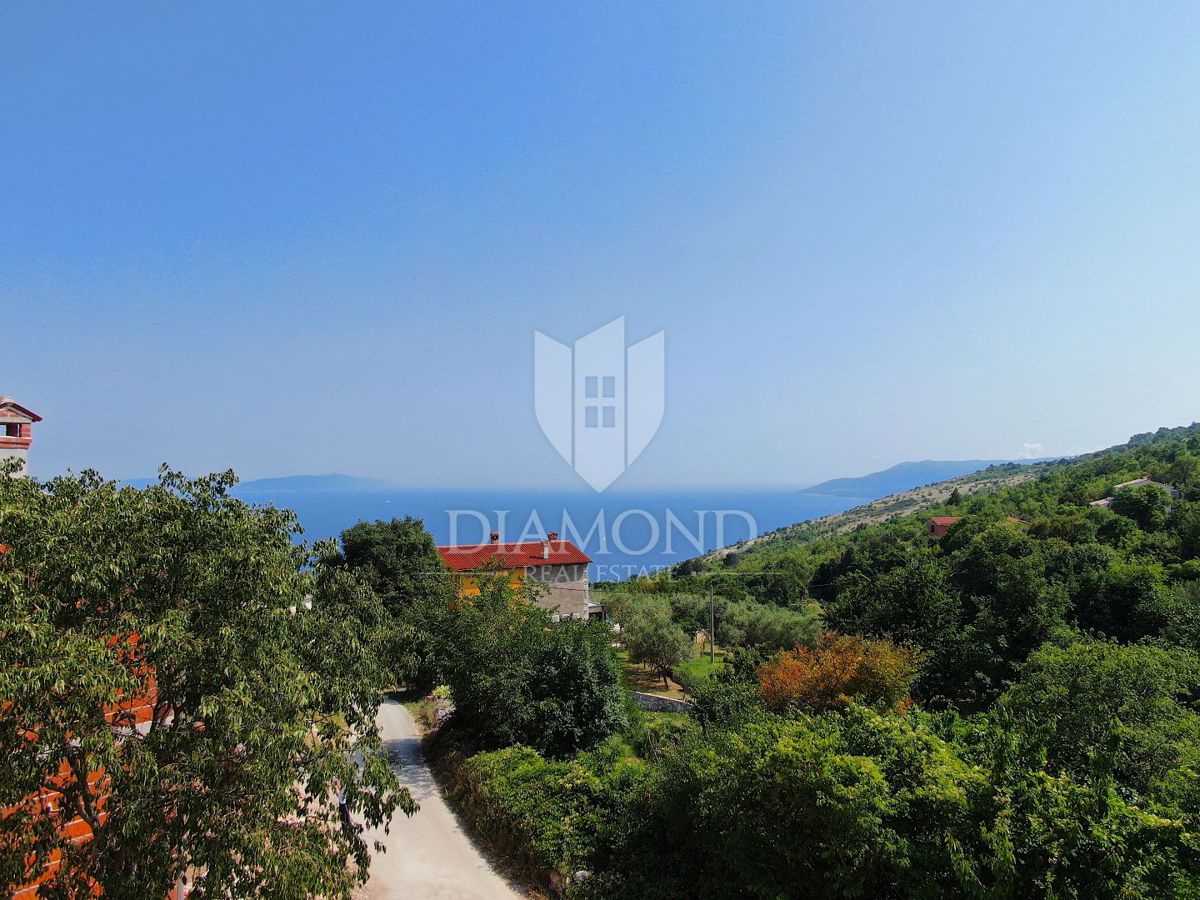 Labin, Rabac, hiša za prenovo s pogledom na morje
