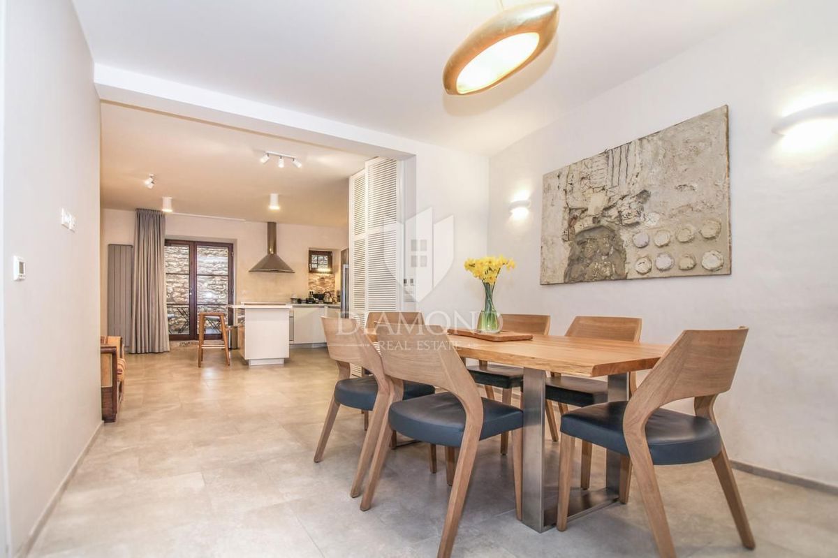 Hiša Rovinj, 260m2
