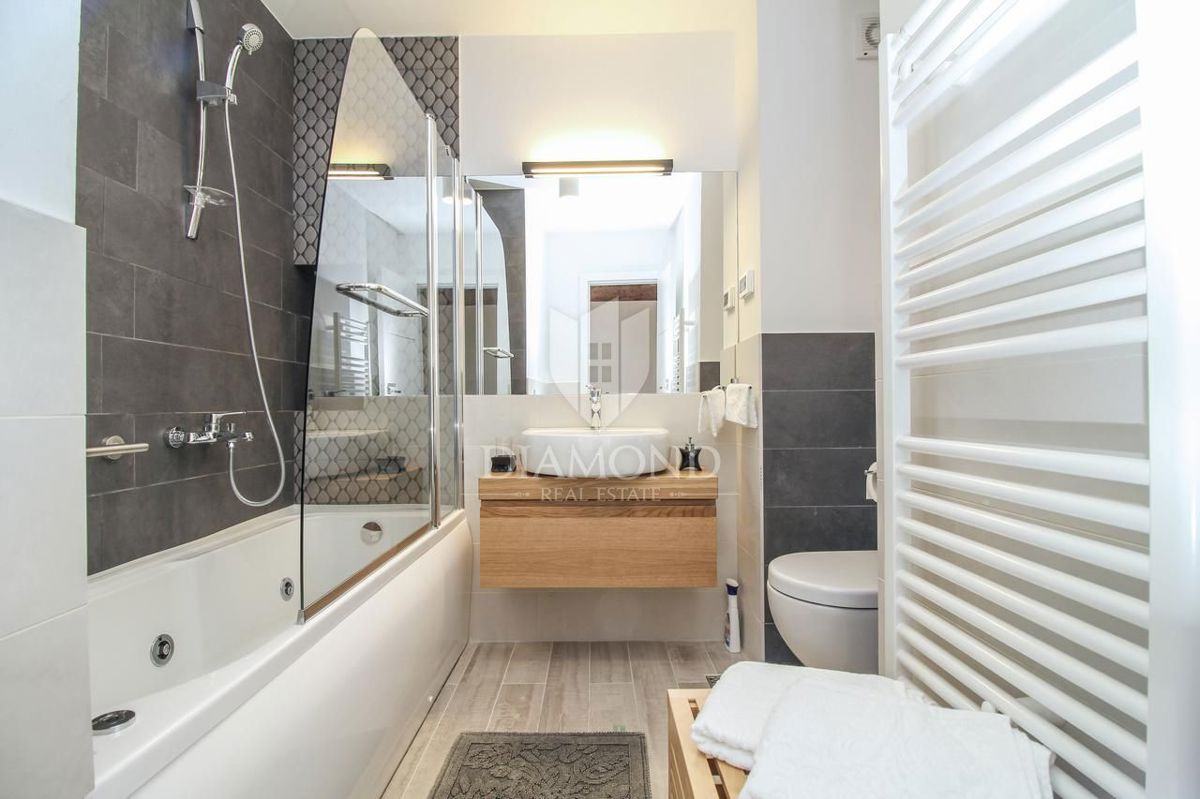 Hiša Rovinj, 260m2