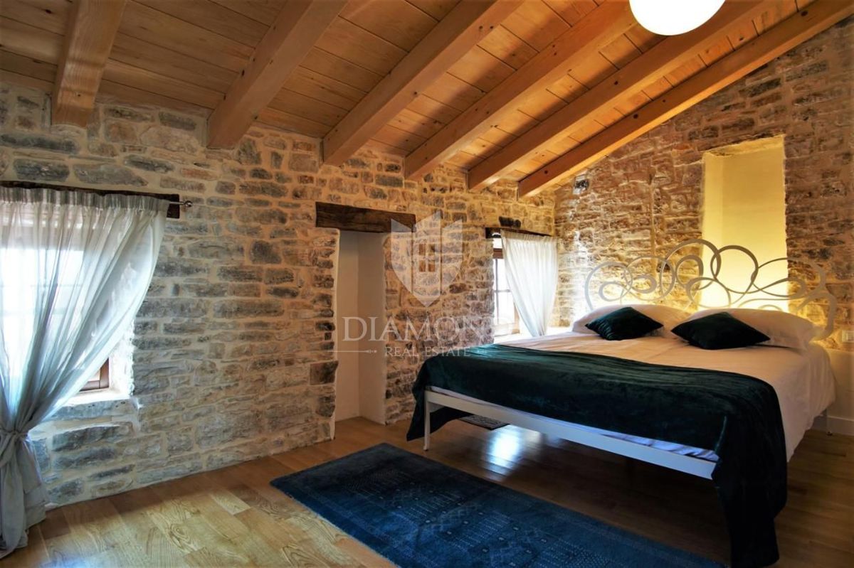 Hiša Rovinj, 260m2