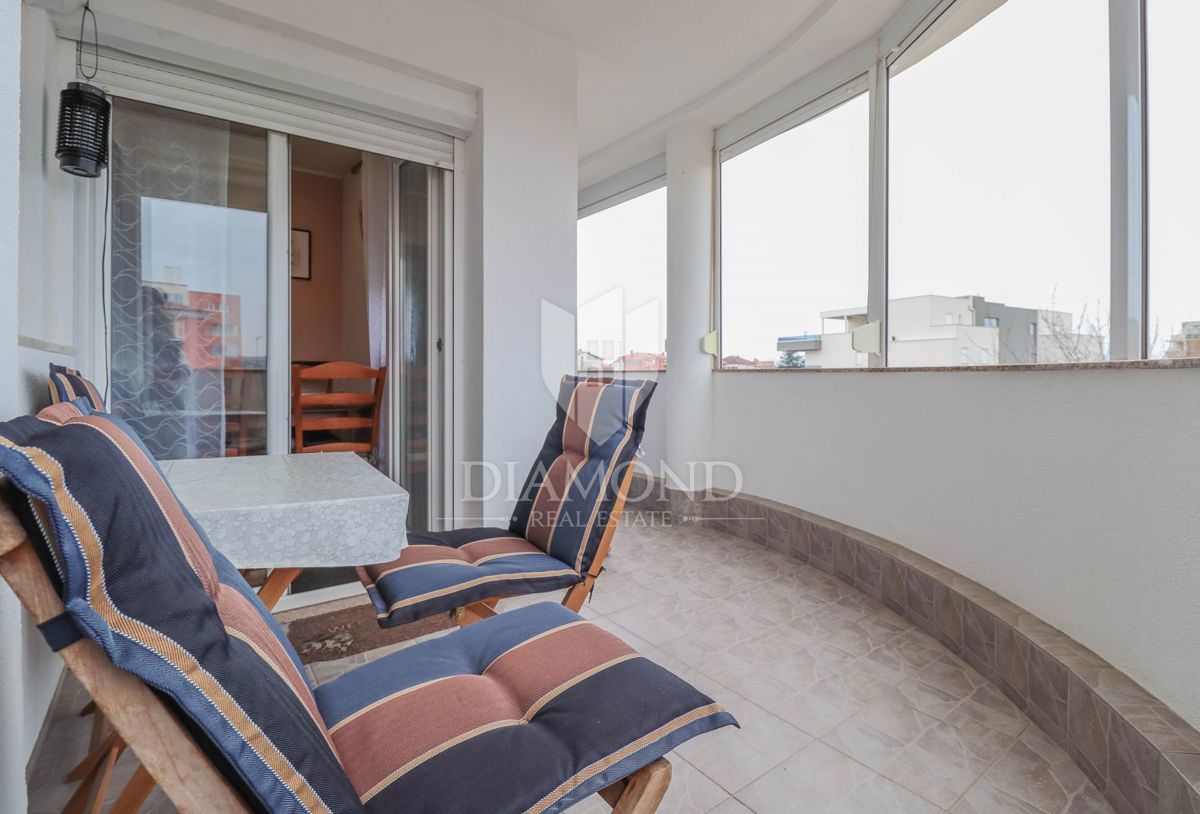 Umag, čudovit dvoetažni apartma 500m od morja!