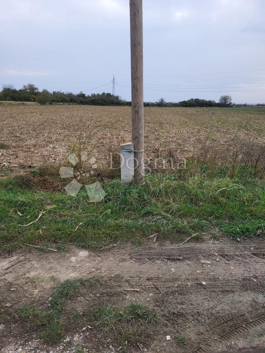 Zemljišče Gornji Čehi, Novi Zagreb - Zapad, 11.618m2