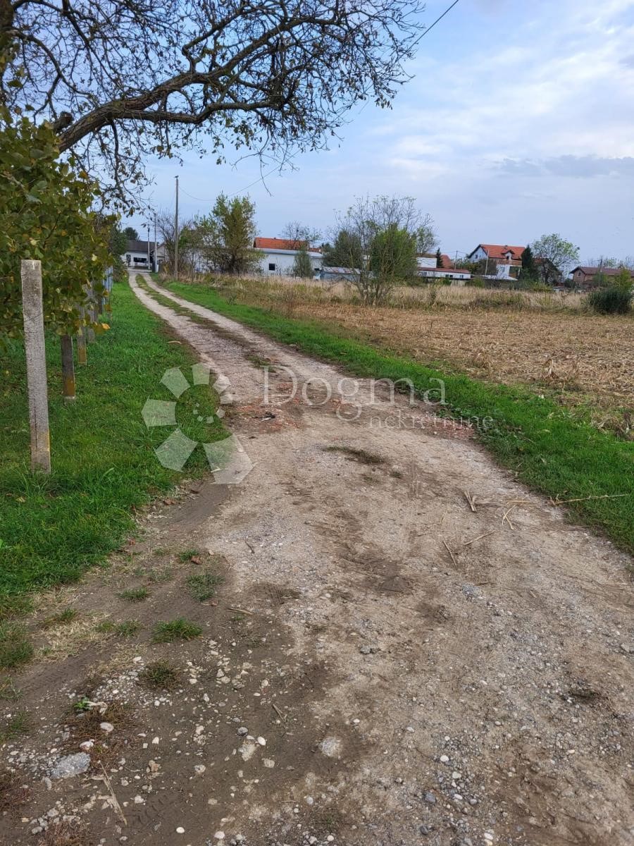Zemljišče Gornji Čehi, Novi Zagreb - Zapad, 11.618m2