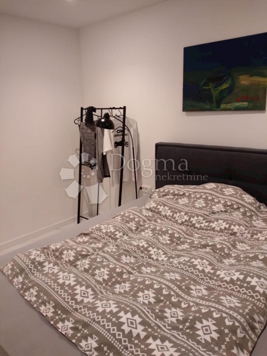 Stanovanje Poljane, Opatija - Okolica, 170m2