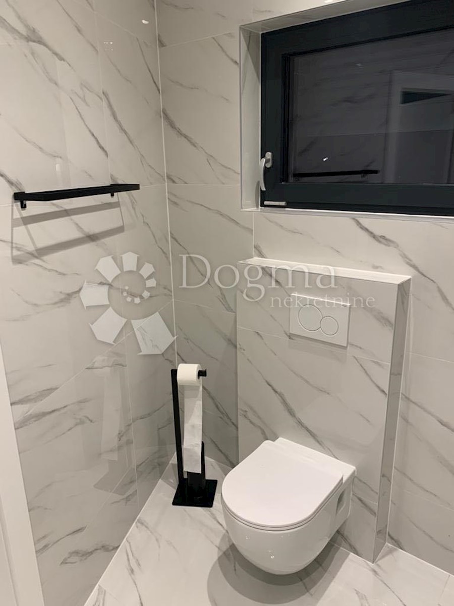Stanovanje Poljane, Opatija - Okolica, 170m2