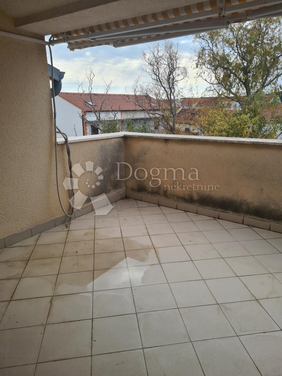 Hiša Srima, Vodice, 360m2