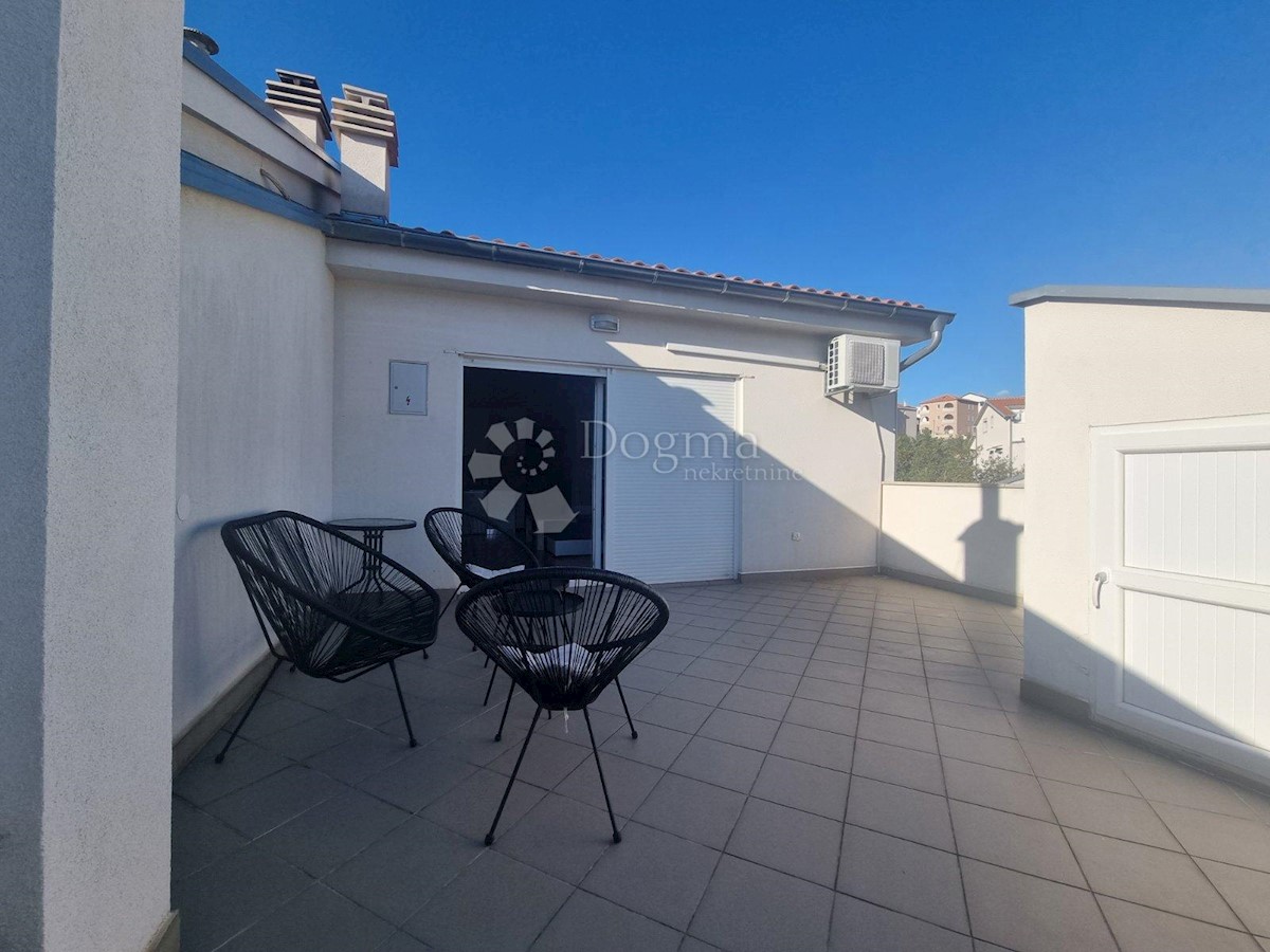 Apartma Novi Vinodolski, 131m2