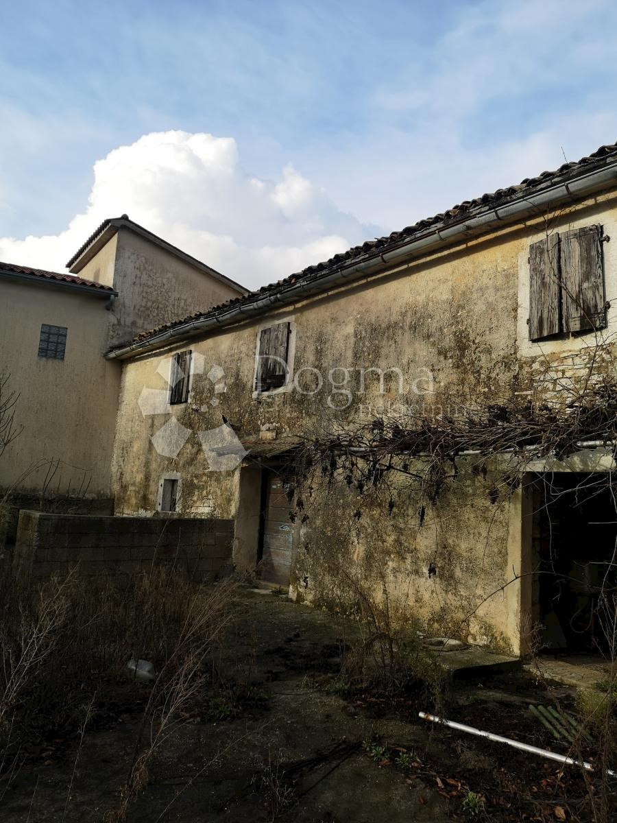 Hiša Lindar, Pazin - Okolica, 360m2