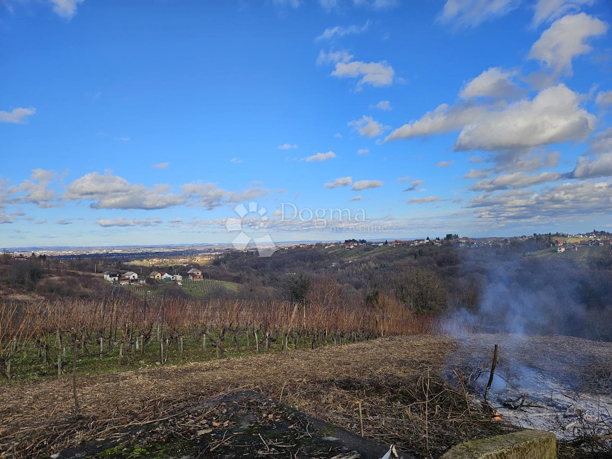 Zemljišče Seketin, Sveti Ilija, 3.918m2