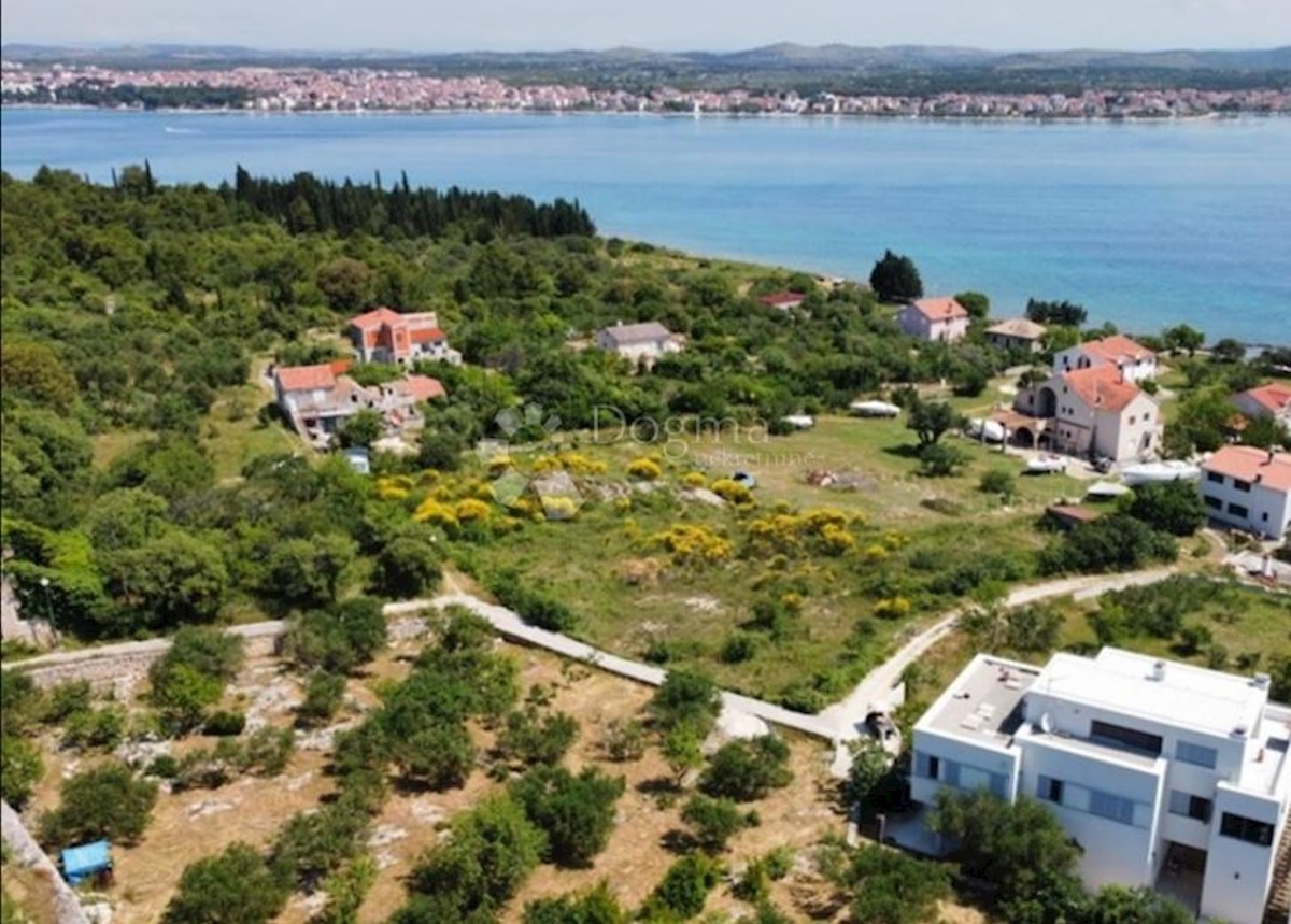 Zemljišče Prvić Šepurine, Vodice, 1.056m2