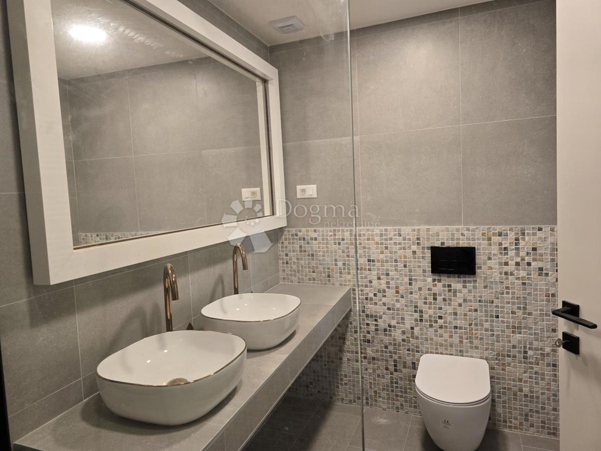 Stanovanje Centar, Varaždin, 123,79m2