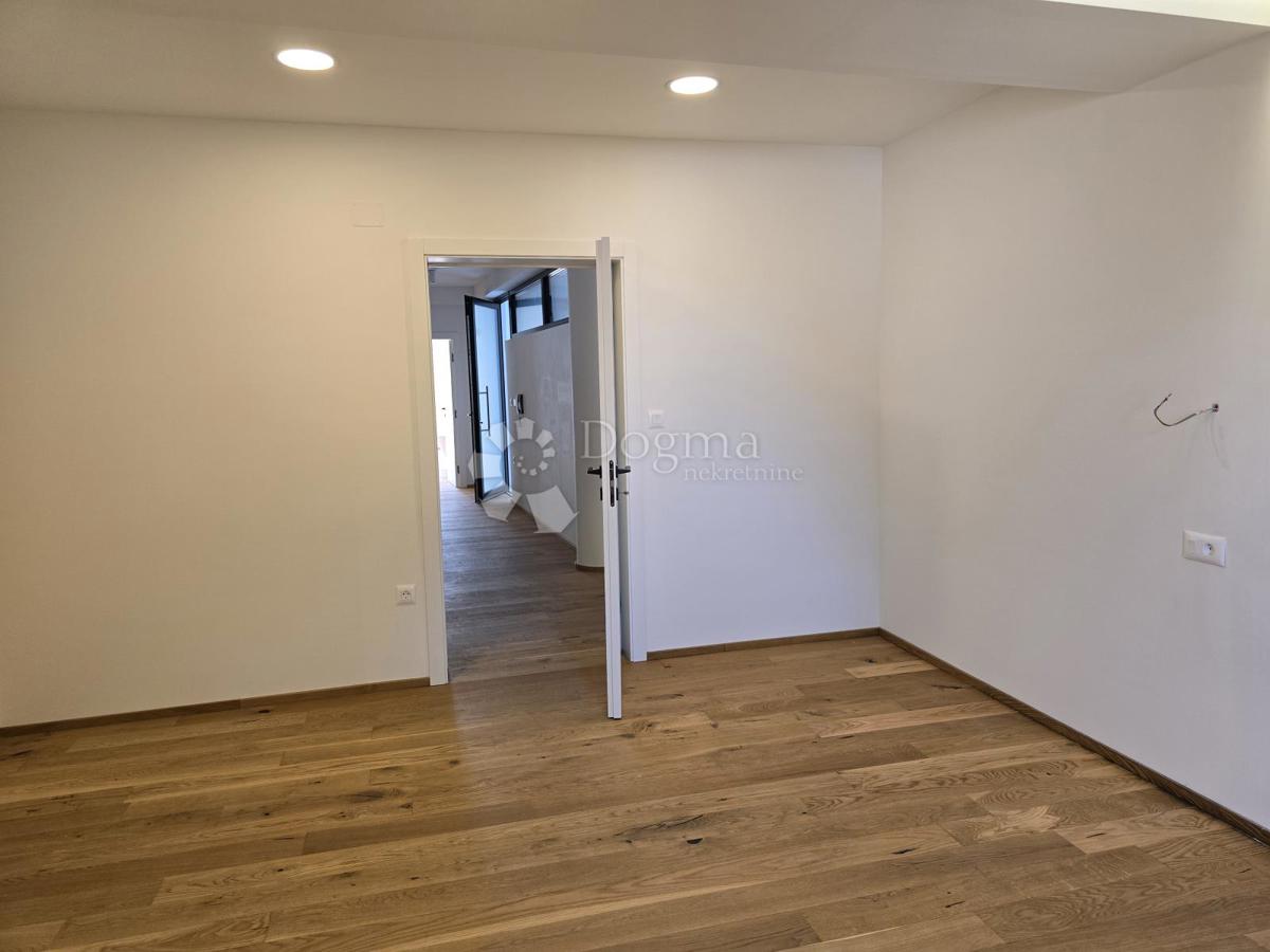 Stanovanje Centar, Varaždin, 123,79m2