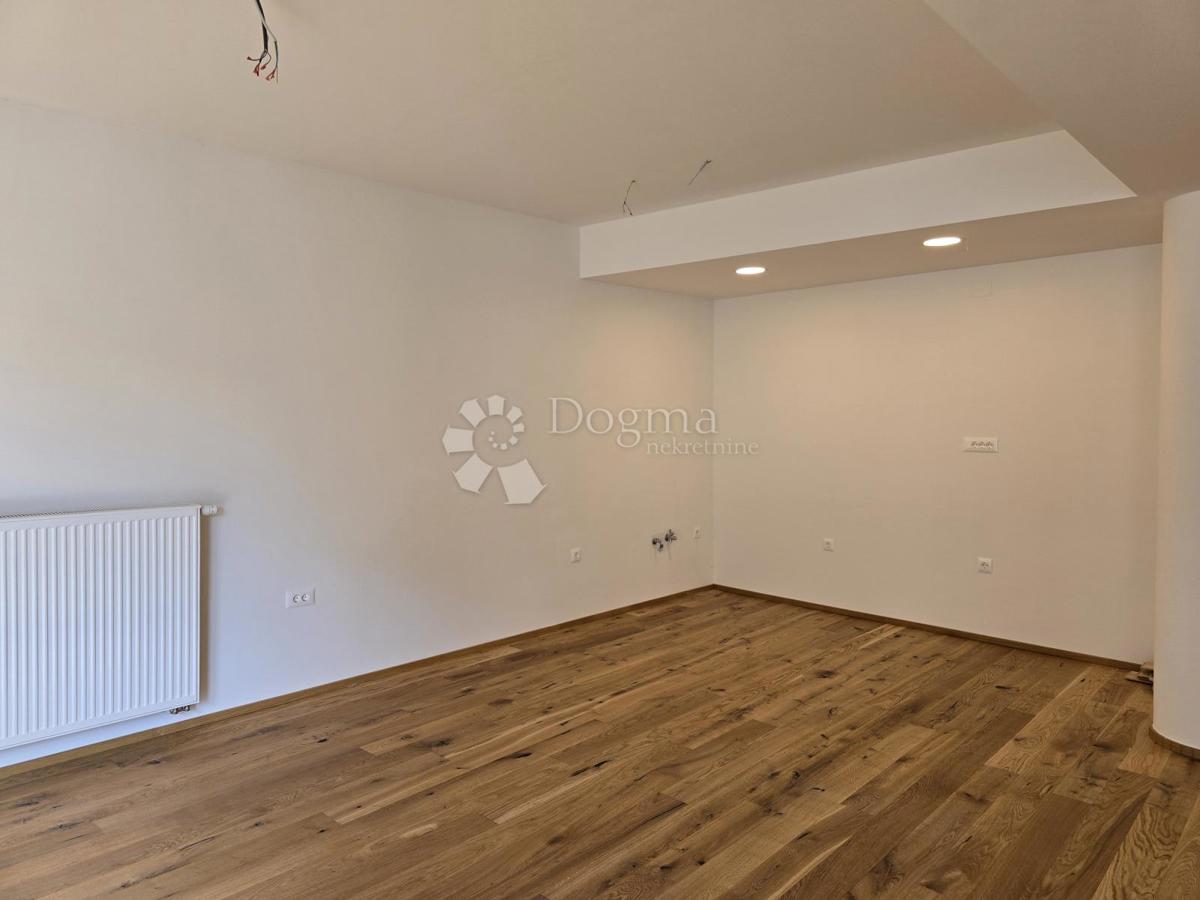 Stanovanje Centar, Varaždin, 123,79m2