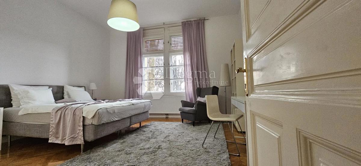 Stanovanje Centar, Pula, 76,50m2