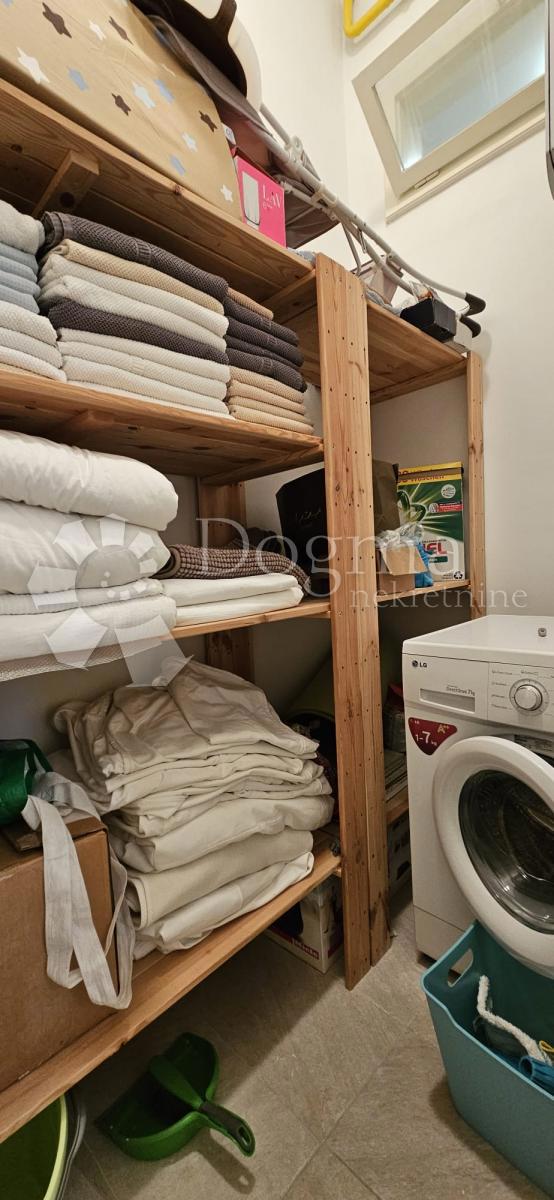 Stanovanje Centar, Pula, 76,50m2