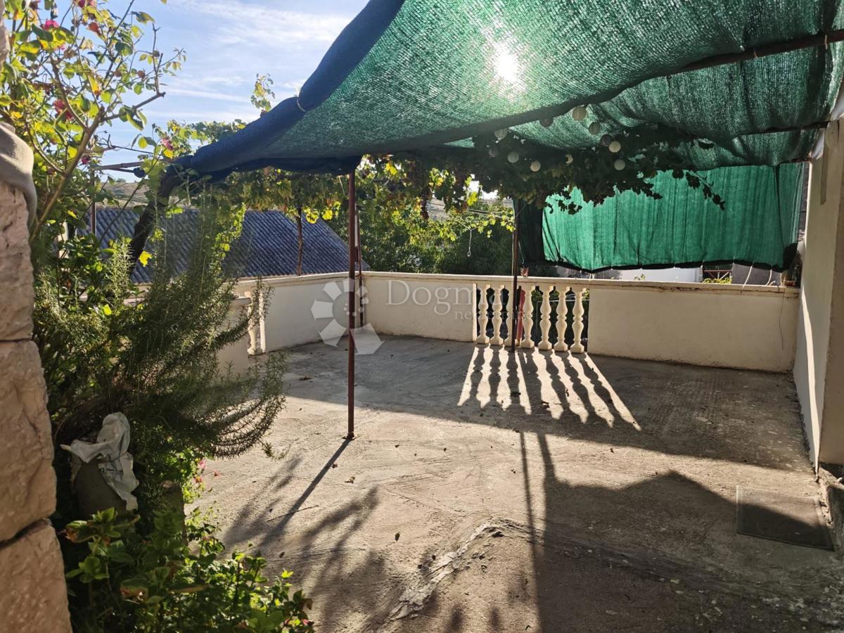 Hiša Ljubač, Ražanac, 142m2