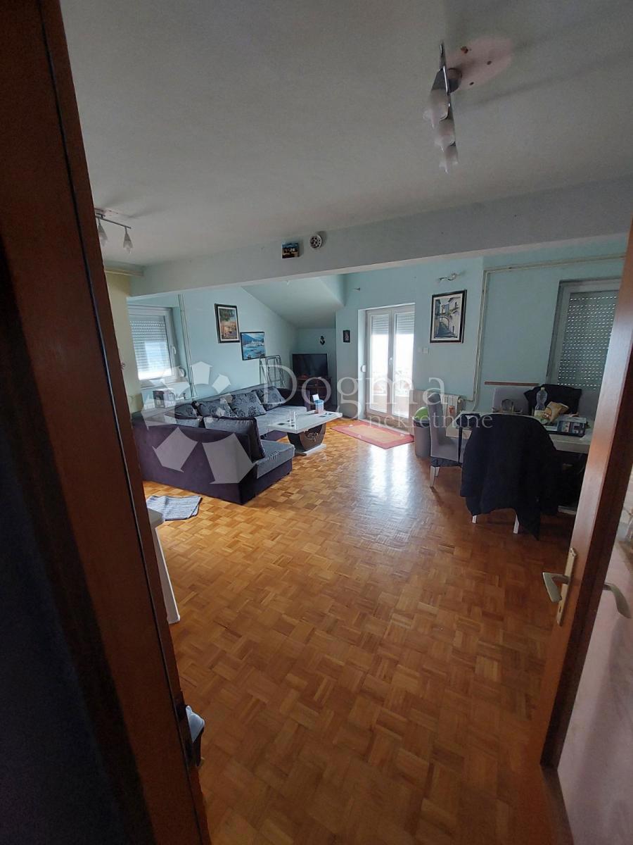 Apartma Crikvenica, 82m2
