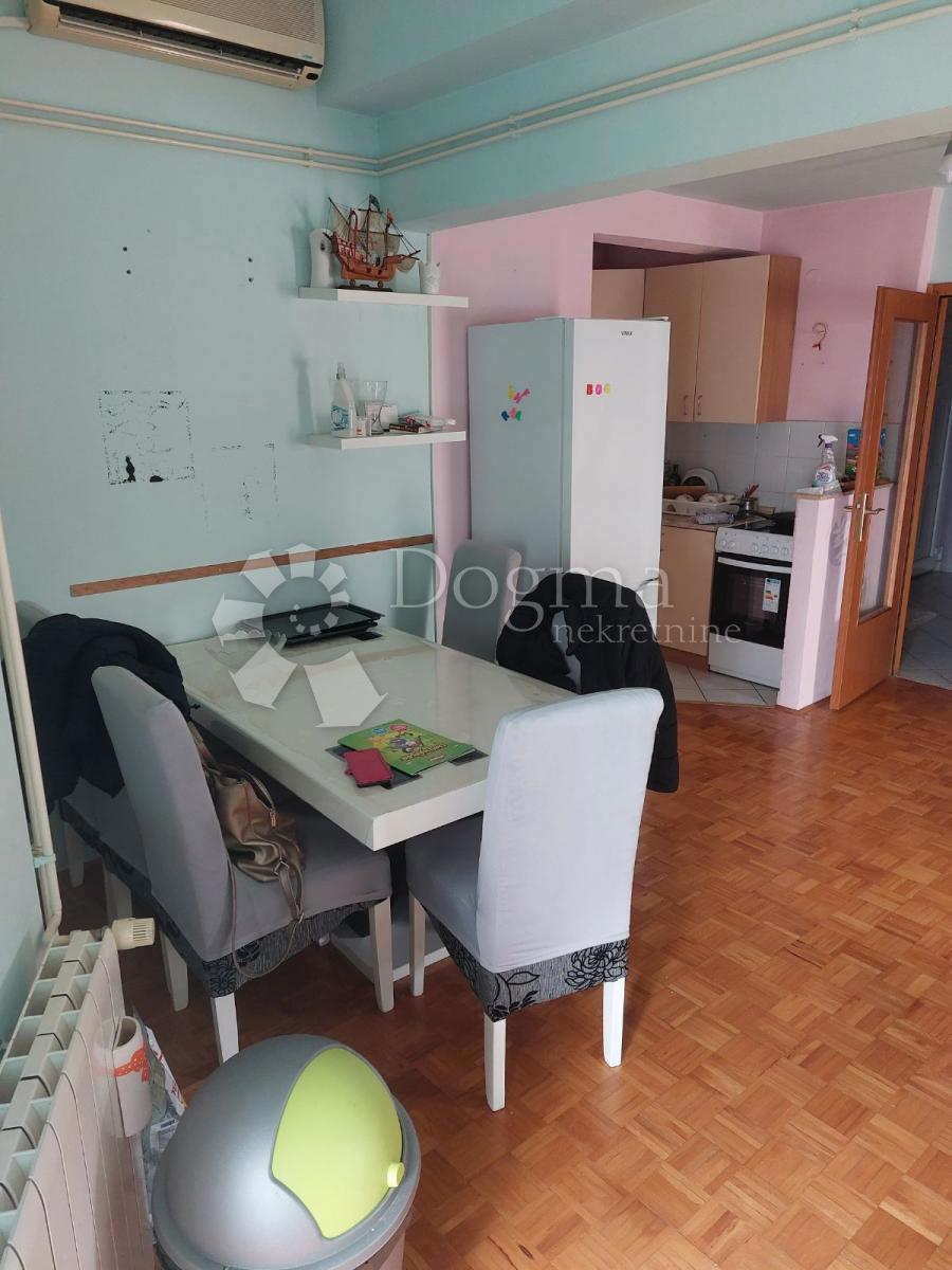 Apartma Crikvenica, 82m2