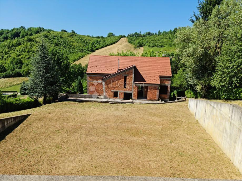 Hiša Srebrnjak, Sveta Nedelja, 400m2