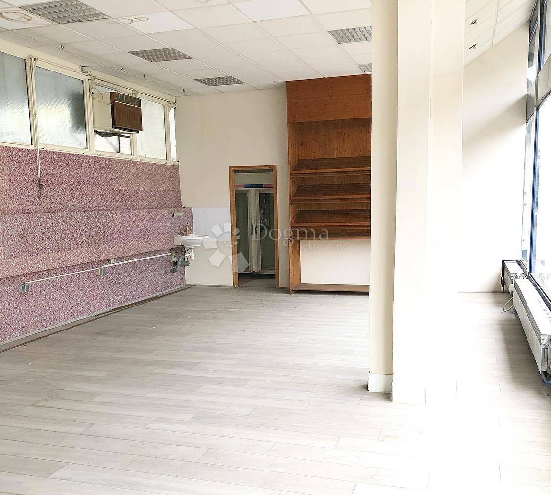Poslovni prostor Gornja Dubrava, 603m2