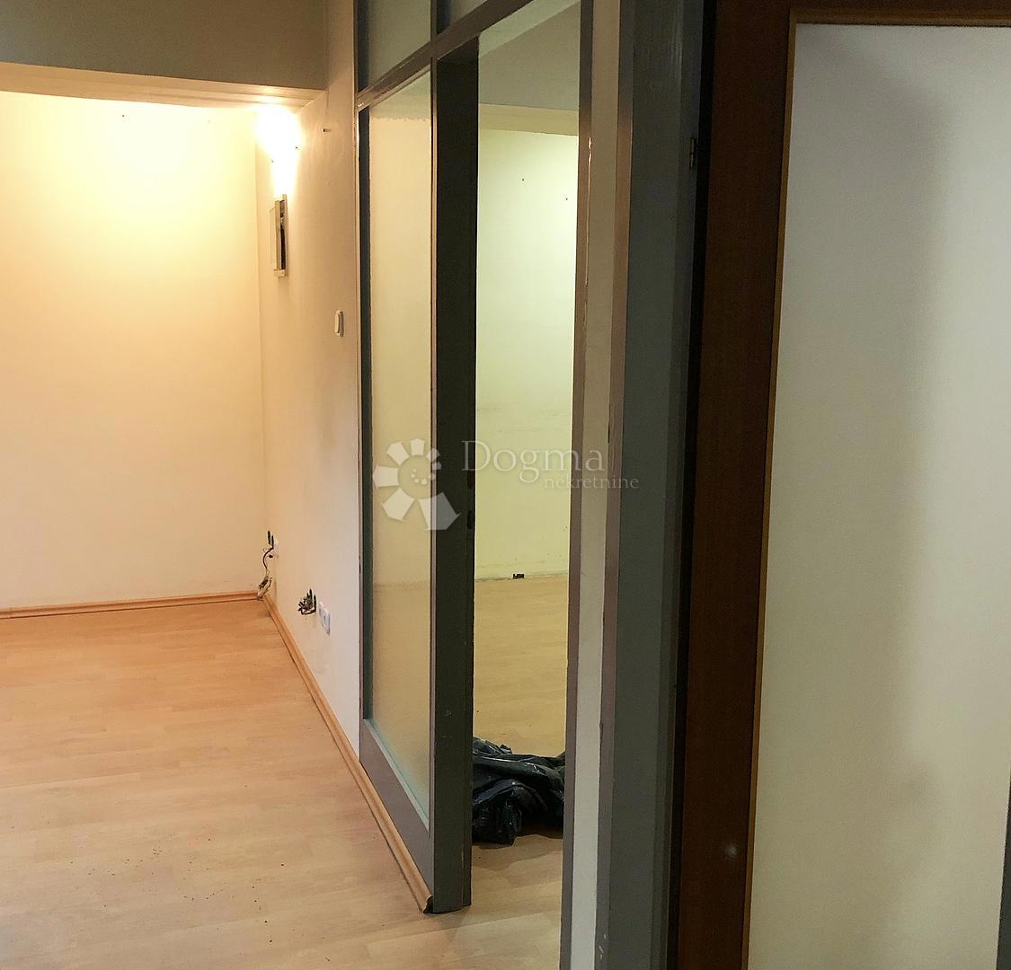 Poslovni prostor Gornja Dubrava, 603m2