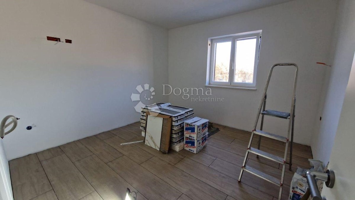Hiša Labin, 140m2